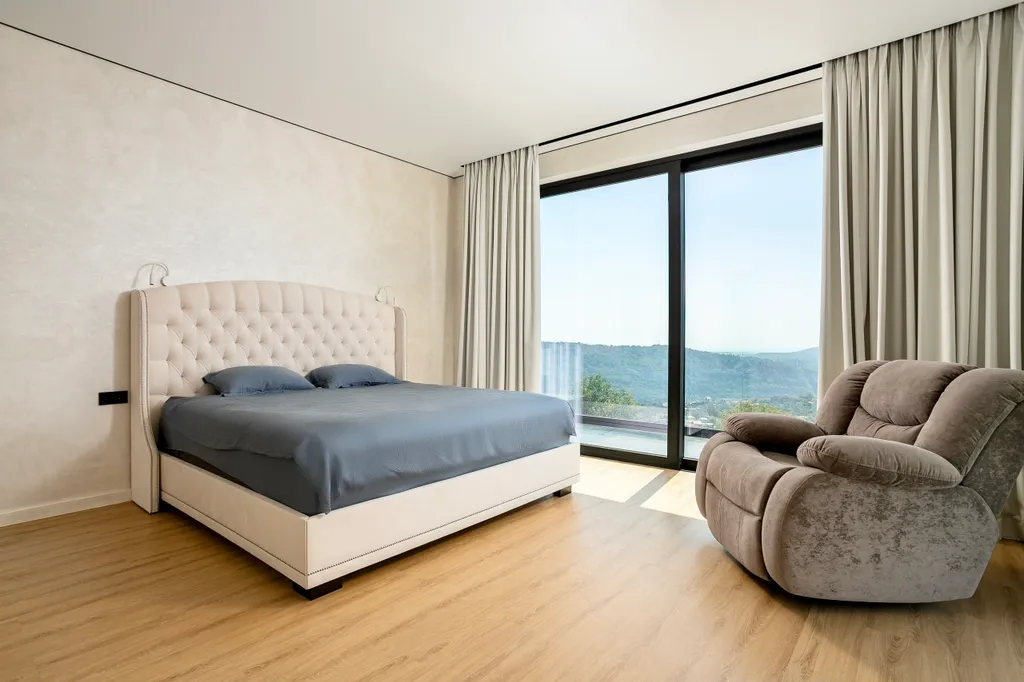 Шикарная Вилла с видом на море и горы