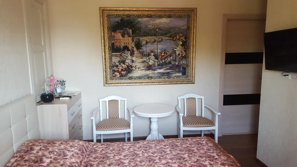 Квартира Апартаменты 9 с балконом с видом в сад — Ейск