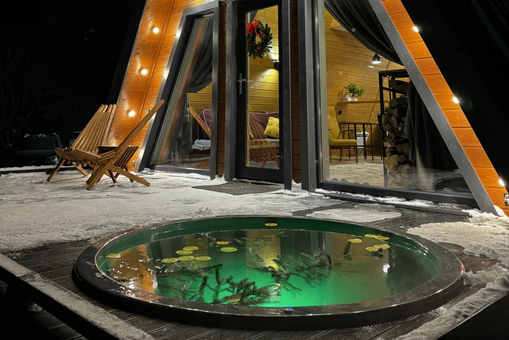 Дом Афрейм светлый с подогреваемой купелью Лисичкино