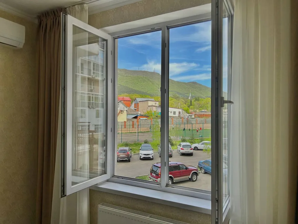 Квартира 3-комнатная квартира с террасой в Сосновой роще — Геленджик