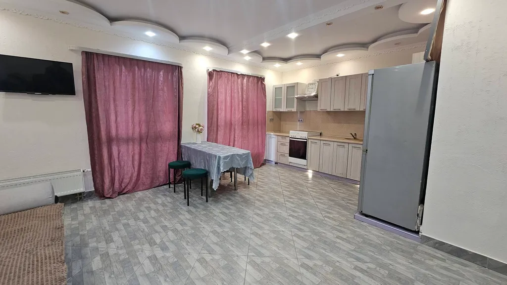 Большая трешка для 8 гостей