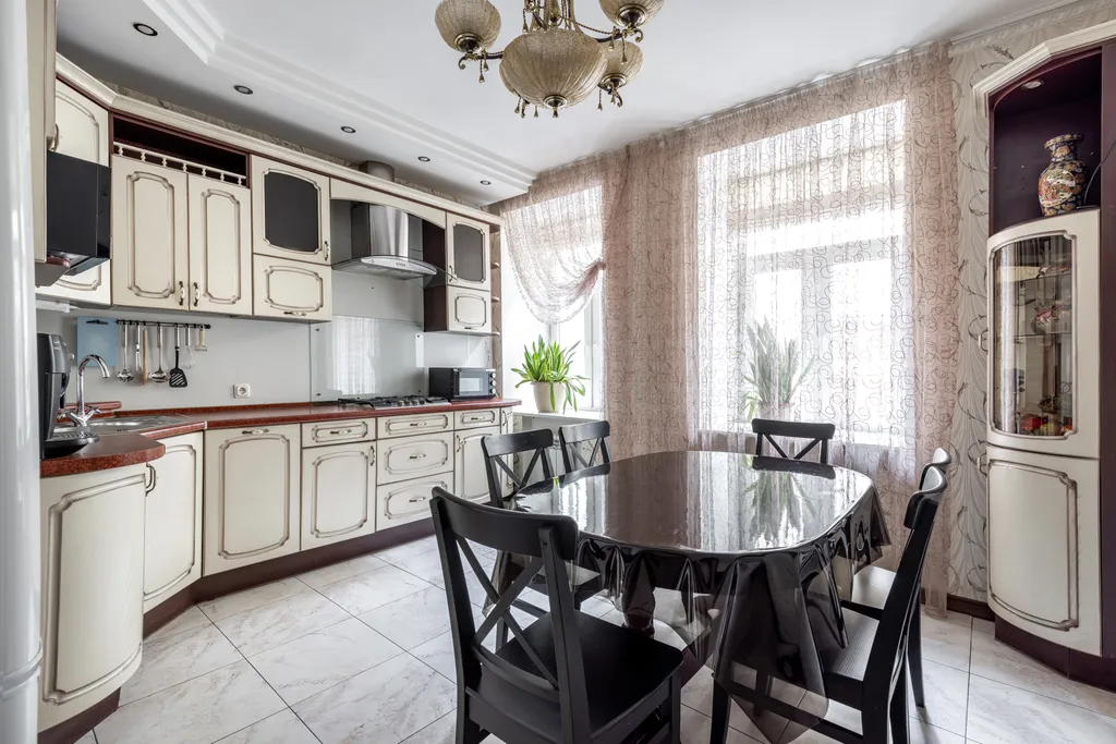 Квартира 3-комнатная Квартира — Санкт-Петербург