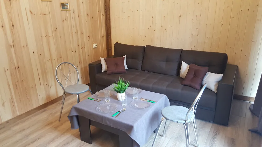 База отдыха с видом на горы в Приэльбрусье