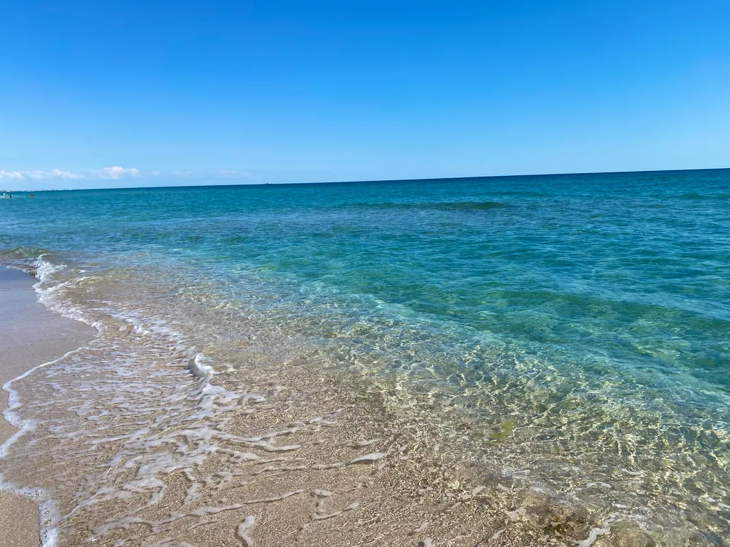 Домик у моря