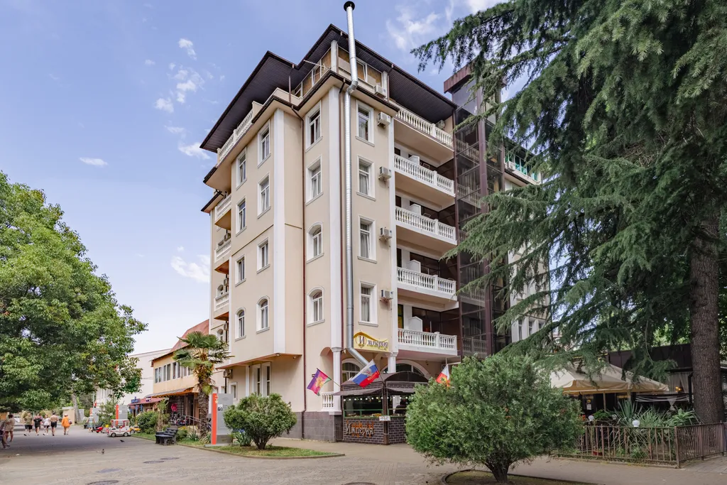 Квартира 2-комнатная Квартира — Адлер