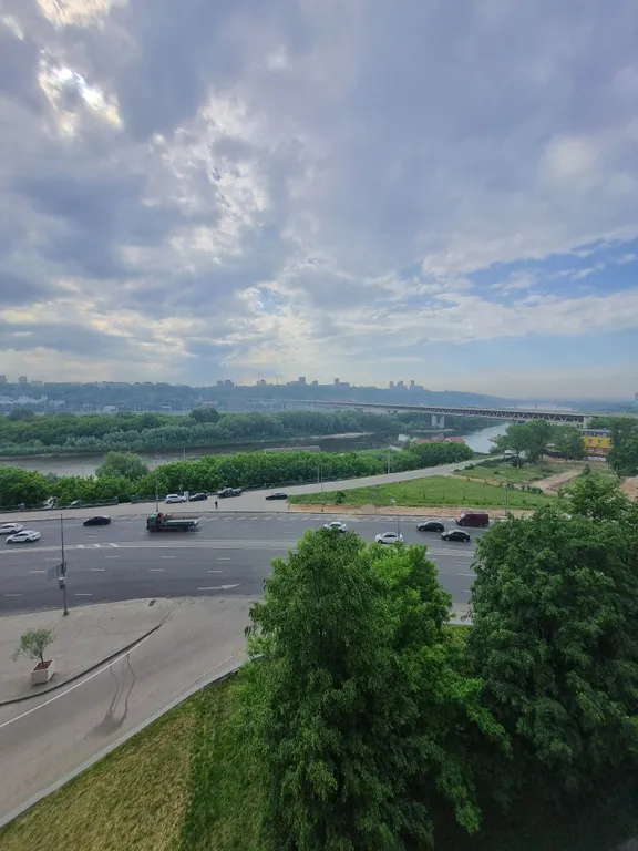 Квартира у реки