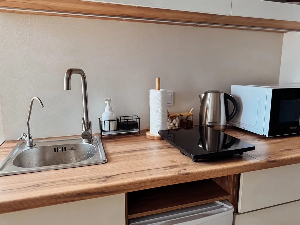 А.В. Апартаменты БЦ Аметист