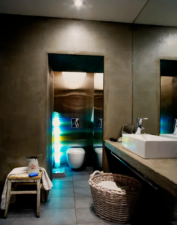 Квартира 3к квартира в стиле "лофт" с камином на Мойке, у Исаакиевской площади — Санкт-Петербург