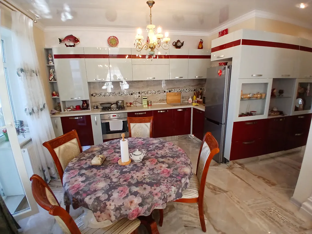 Шикарная квартира у моря на первой линии