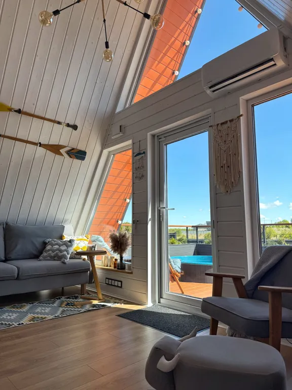 Стильный A-frame дом возле Балтийского побережья