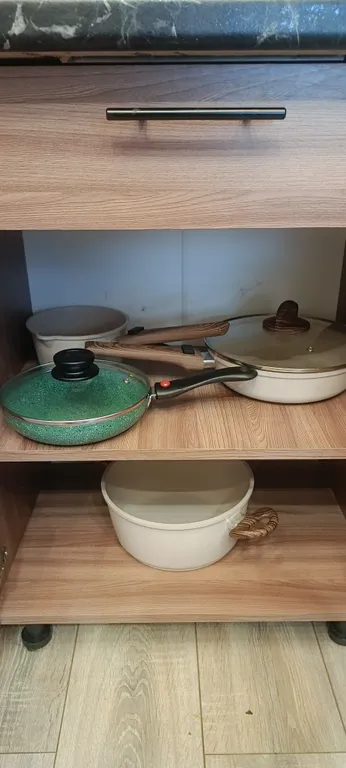 Дом с купелью и сауной, костровой зоной, мангалом и качелями