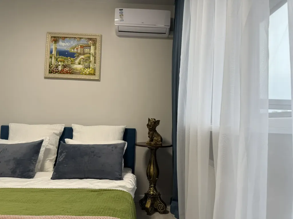 Квартира Двухкомнатная квартира у озера в центре Краснодара — Краснодар