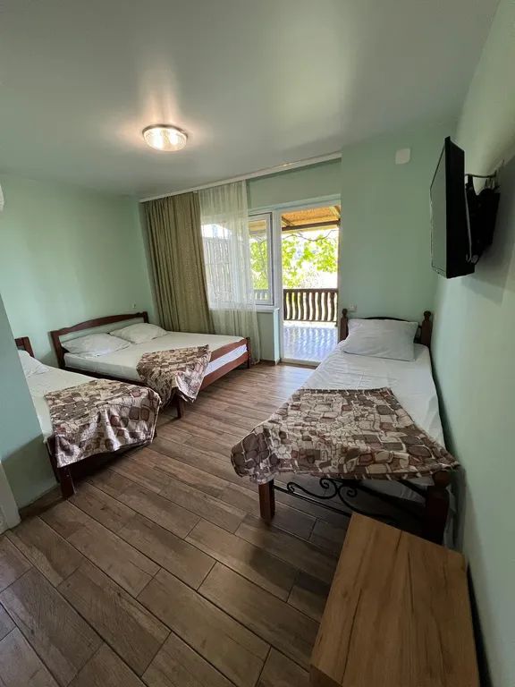 Квартира Комната — аренда посуточно в Лоо