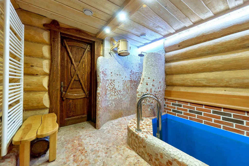 Шале с баней бассейном и видом на озеро