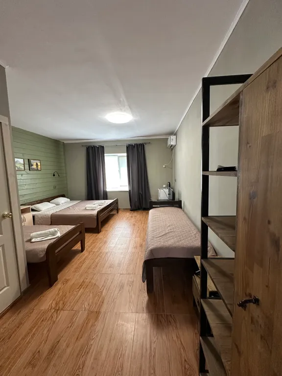 Семейный номер фисташковый