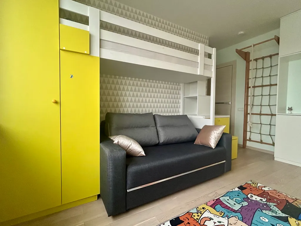 Двухуровневый пентхаус с видом на центр Минска