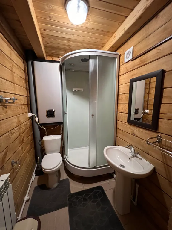 Уютный коттедж с баней для большой компании