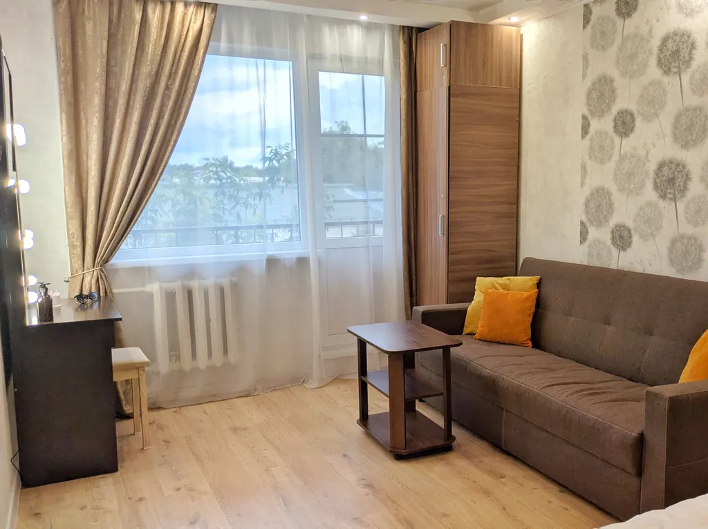 Светлая квартира в центре, рядом с фонтаном