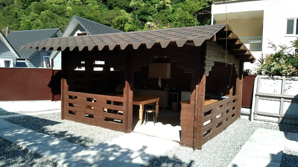 Коттедж Райский домик для отдыха — Гагра