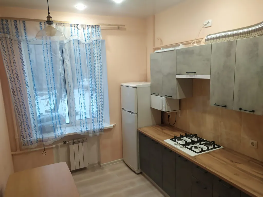 Квартира в центре города — аренда посуточно в Великие Луки