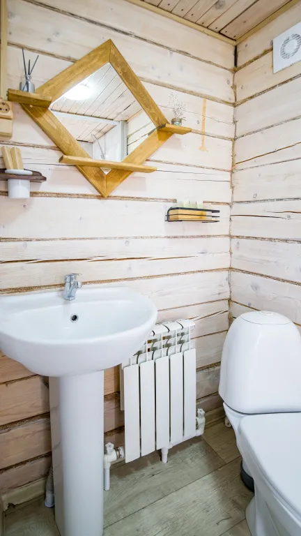 Дом на берегу озера