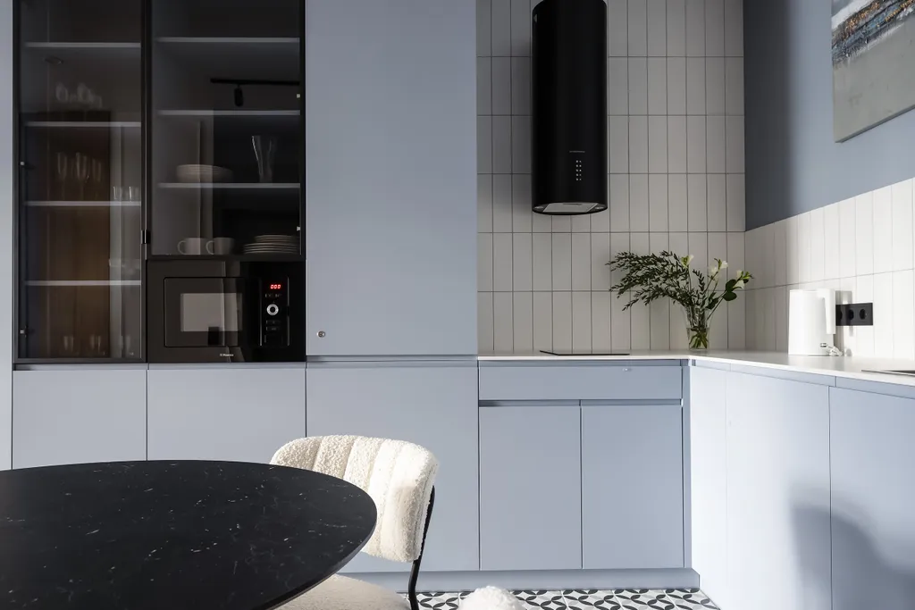 Просторная студия на набережной