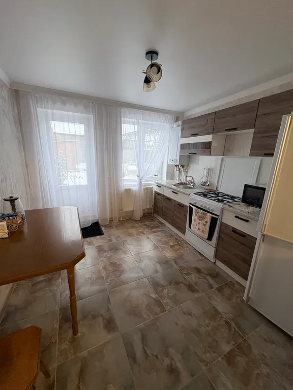 Уютный дом в спальном районе