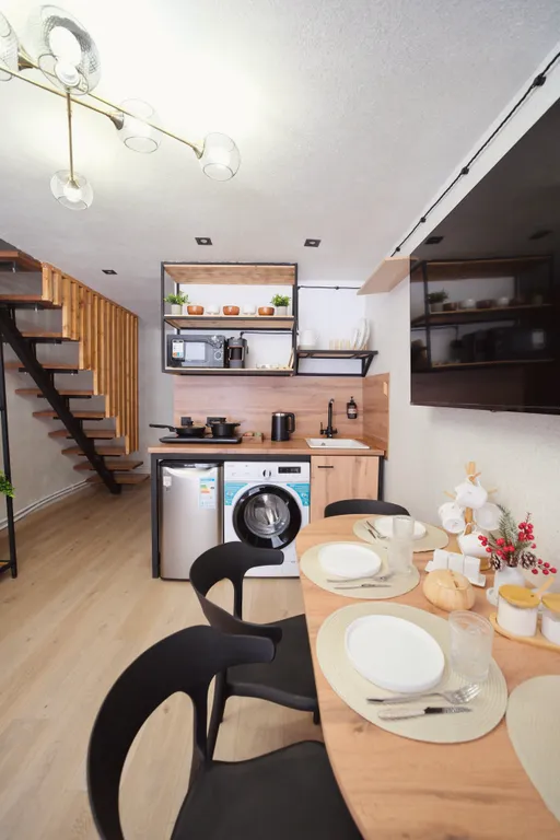 Двухэтажный дом с кухней 4