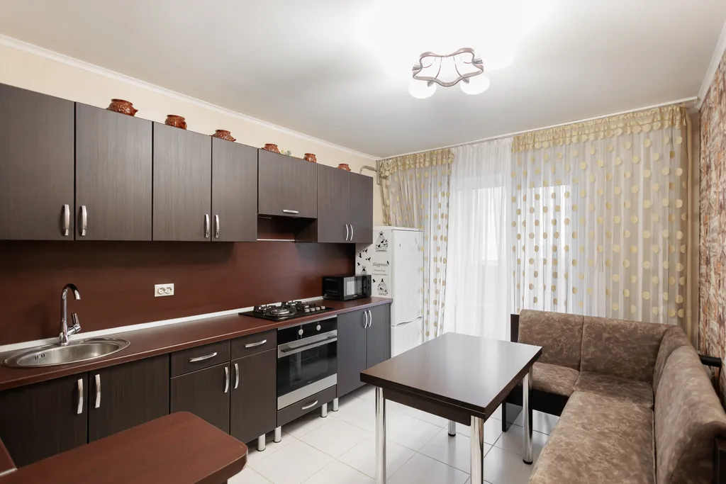 Отличная 2 комнатная квартира на Кургане