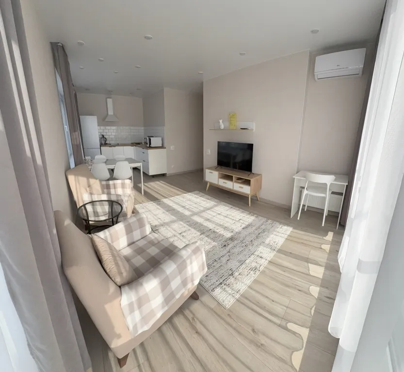 2+ с панорамным видом идеальна во всем