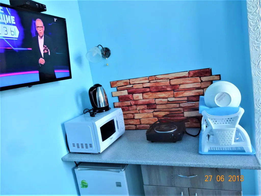 Радуга 3-х комнатный на 6 человек с бассейном