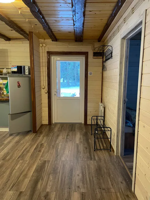 Коттедж в 100 метрах от озера