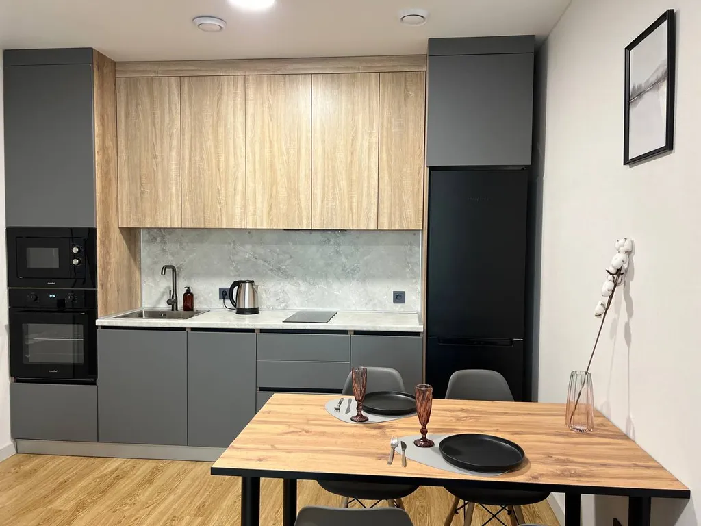 Апартаменты комфорт класса на главном проспекте города