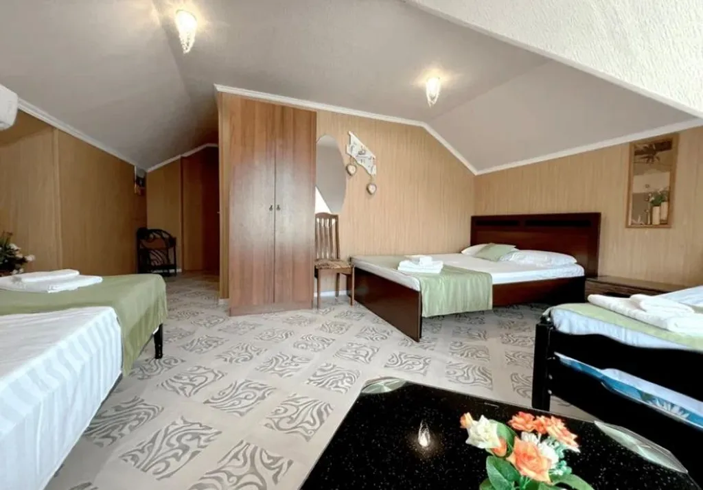 Квартира Комната — аренда посуточно в Витязево