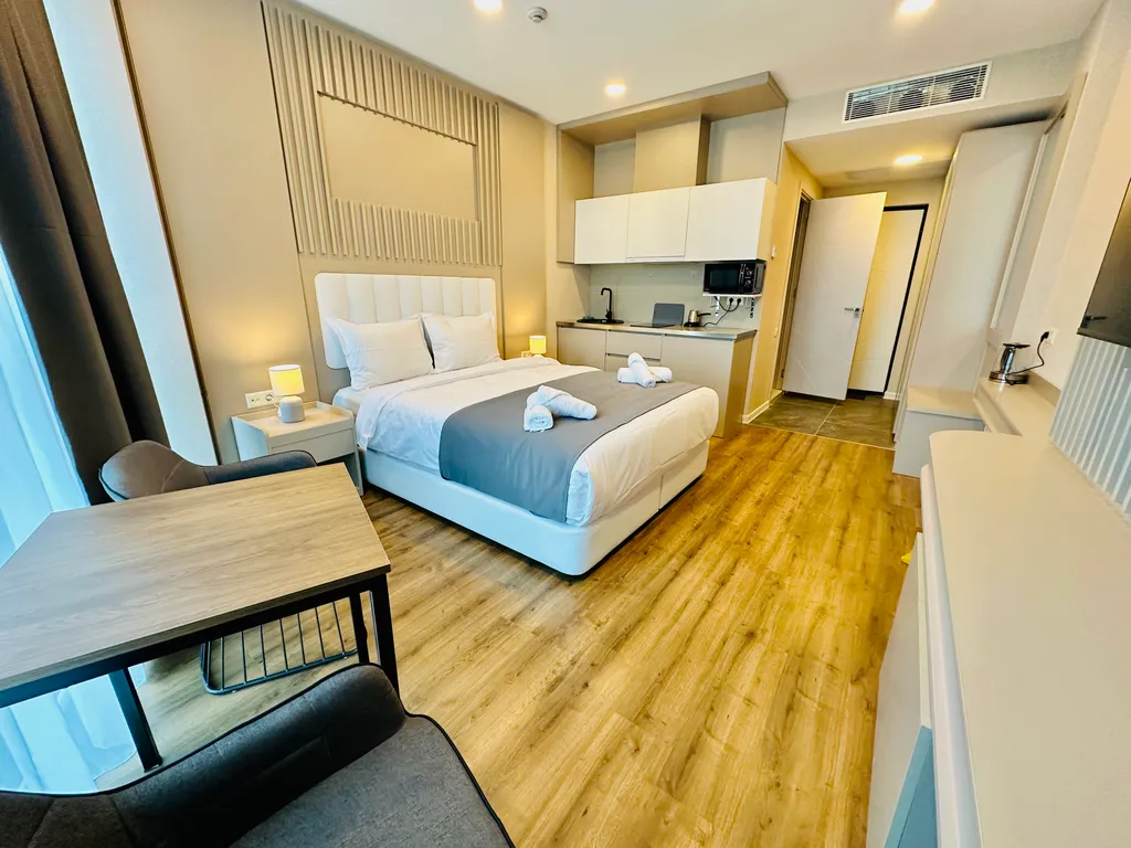 Ramada Tower Sea Views