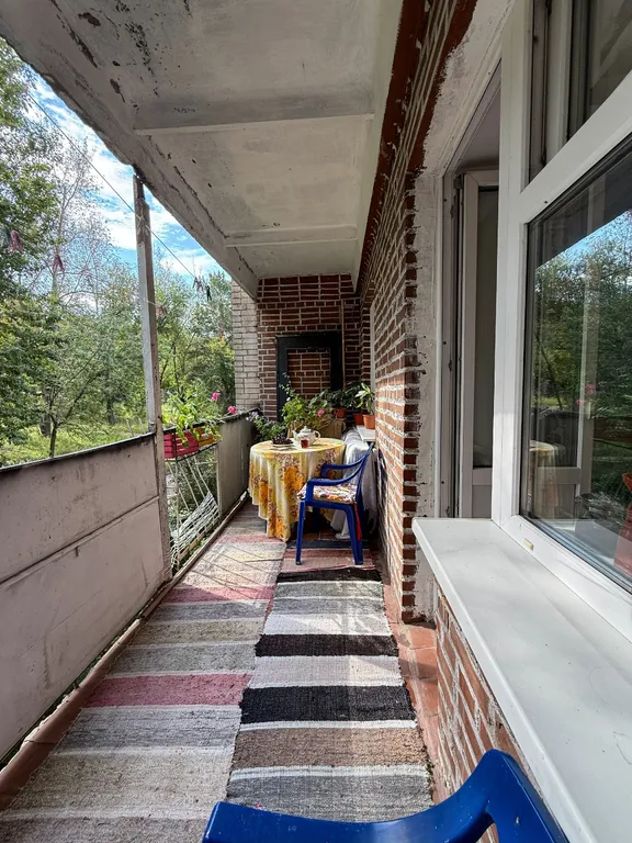 Квартира в центре Машгородка с большой открытой лоджией