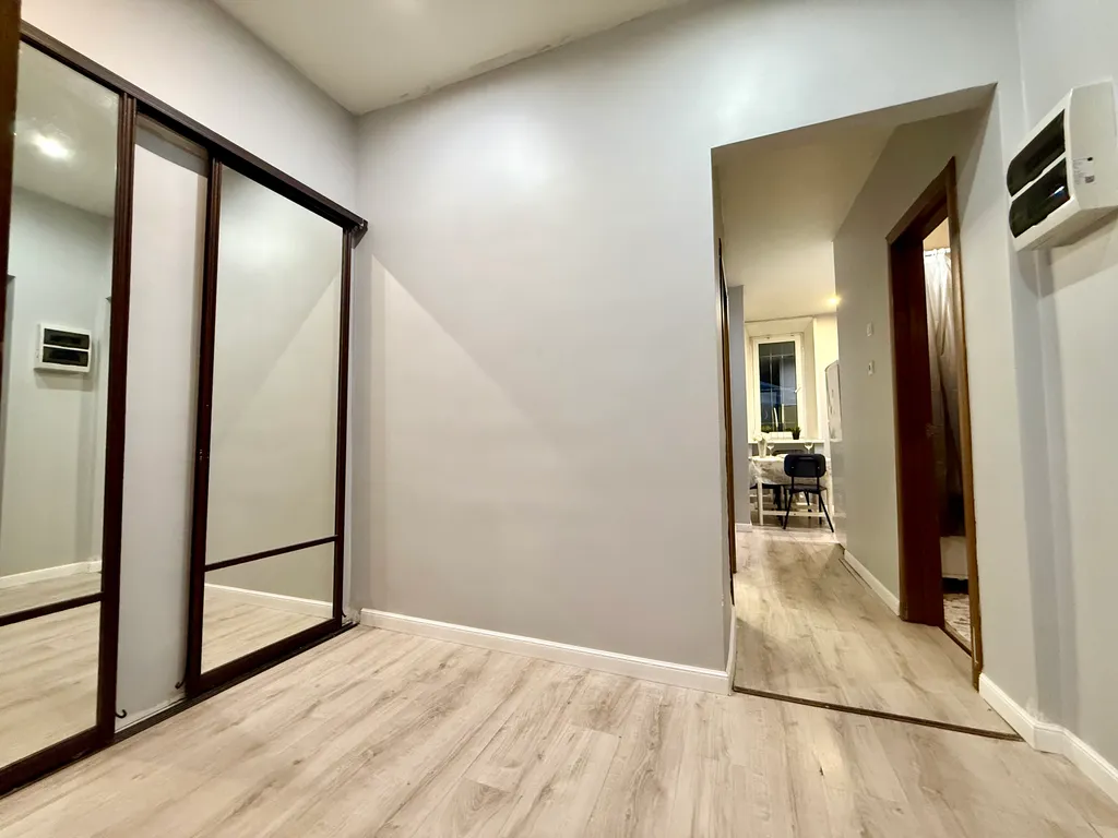 Квартира Двухкомнатная квартира на Кропоткинской — Москва