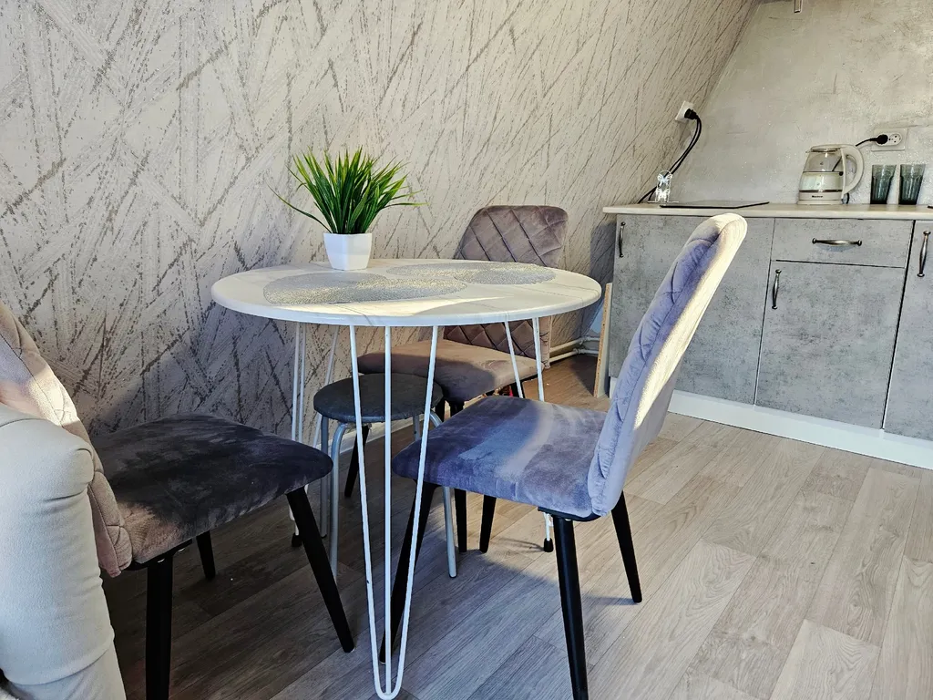 Коттедж Домик-шале-люкс с гидромассажной ванной — Великий Новгород