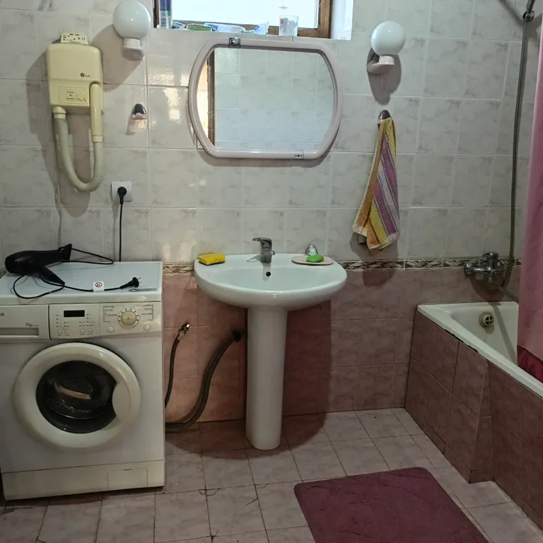 5-комнатный Дом