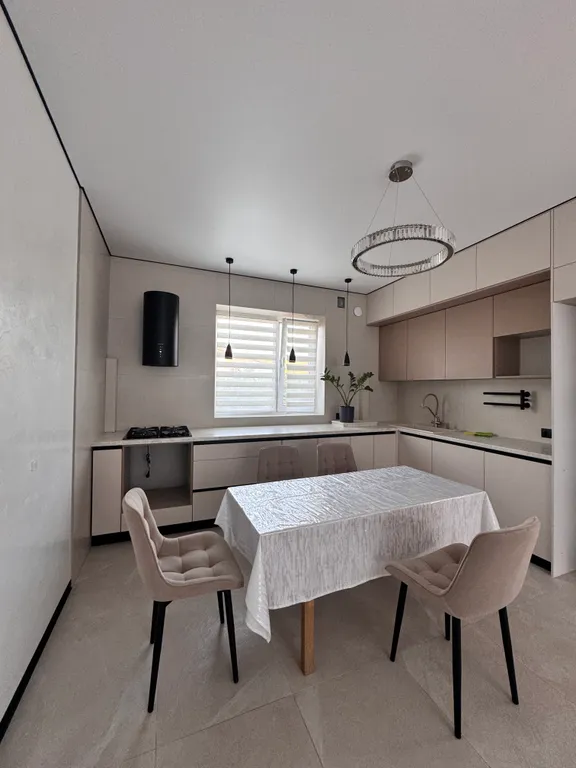 Коттедж Дом под ключ со своим двором — аренда посуточно в Судак