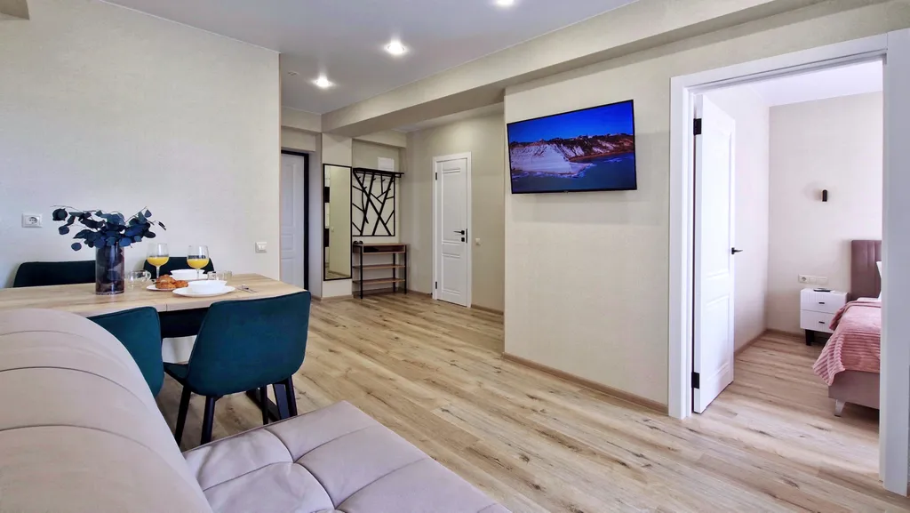 Новая двухкомнатная квартира у моря