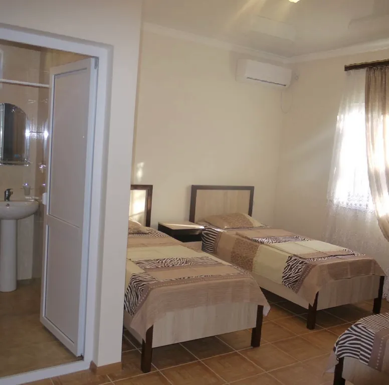 Квартира Комната — Гагра