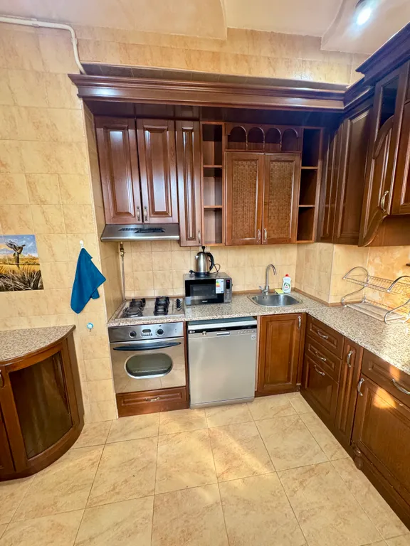 Уютная трёхкомнатная квартира в самом центре Еревана