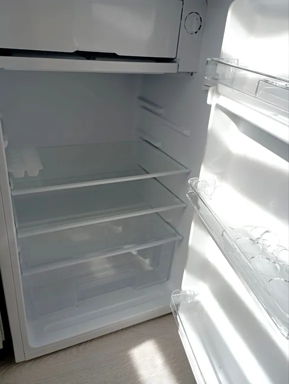 У набережной и пляжа Бриз