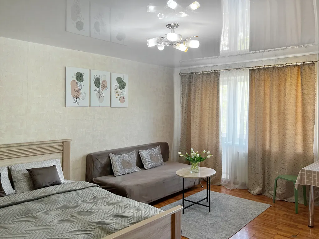 Уютная квартира-студия в центре прямо у набережной Тагильская Лагуна