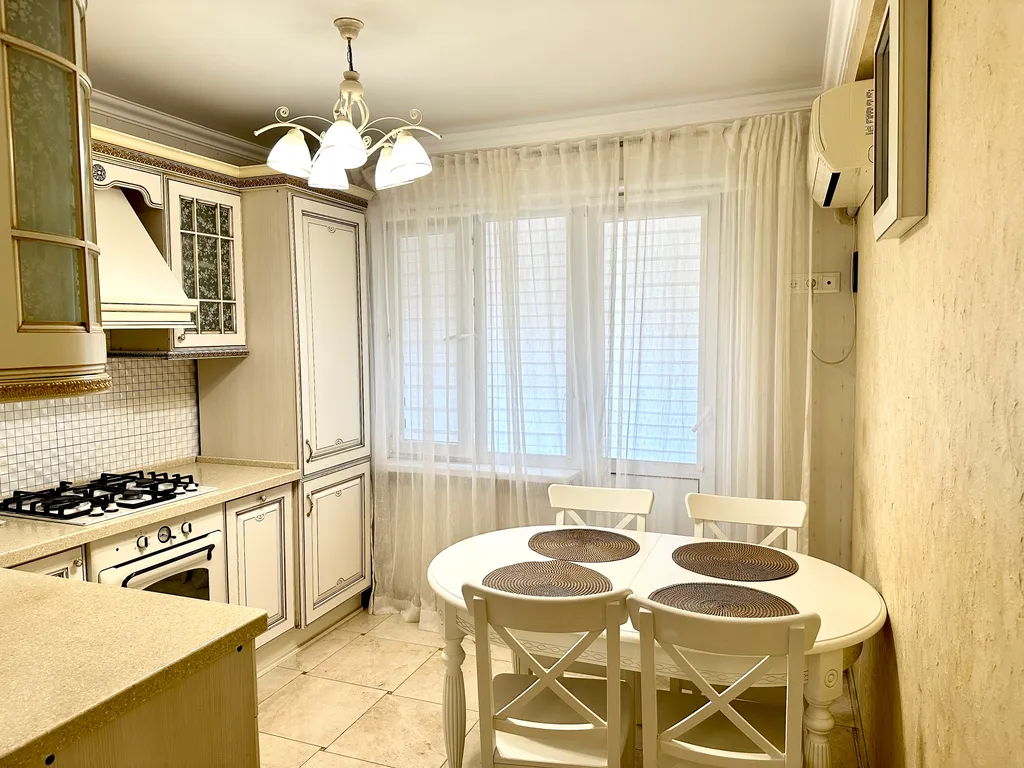 Квартира 2-комнатная Квартира — Махачкала