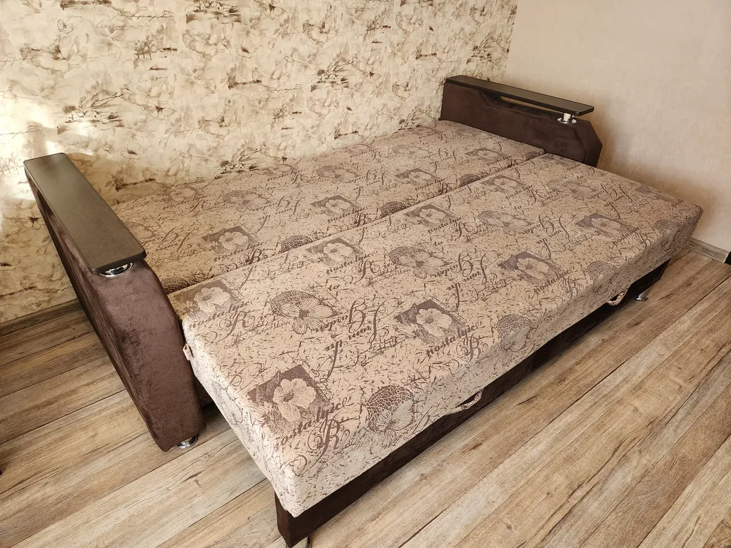 Уютная студия с видом на озеро рядом с вокзалом