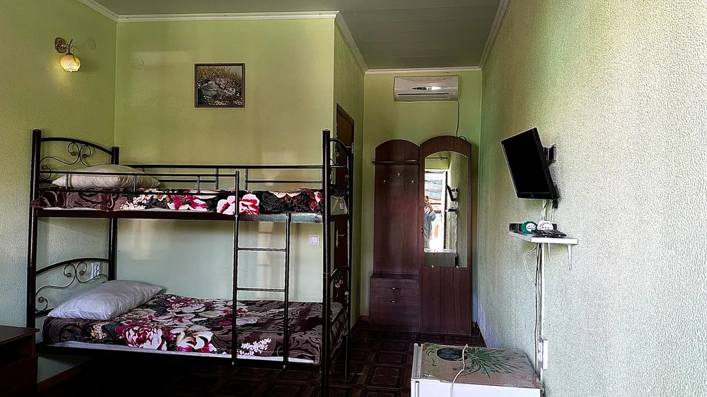 Уютная дача у моря