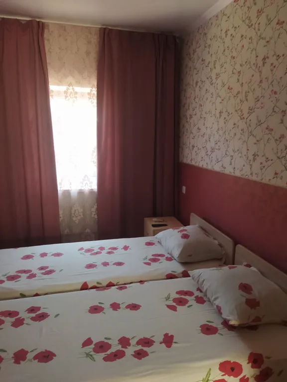 Коттедж Уютный домик — аренда посуточно в Голубицкая