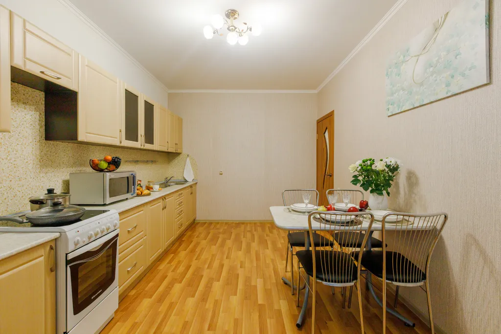 Квартира Современная двухкомнатная квартира с видом на Волгу 110 м — Самара